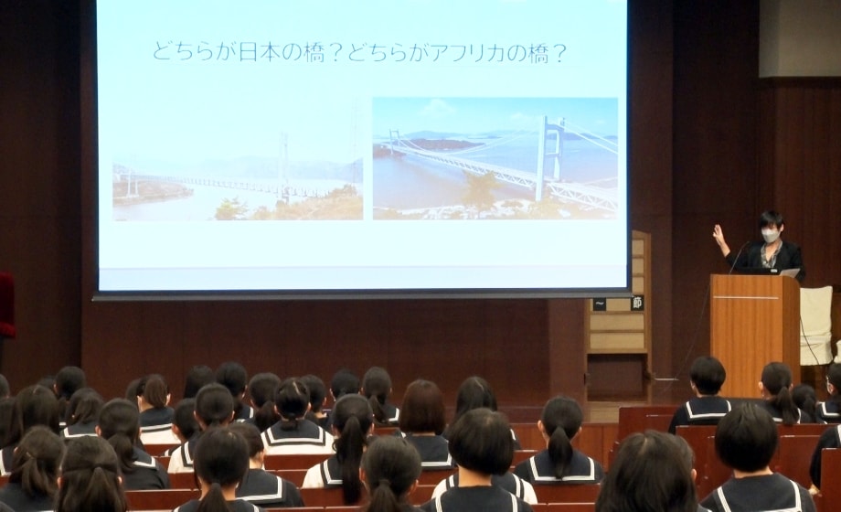 「卒業生に聞く会」